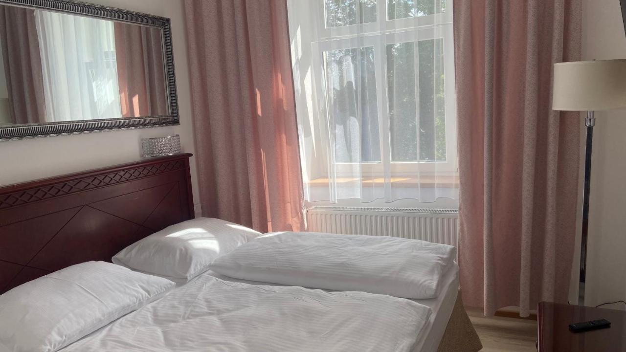 Aparthotel Slezak Litomysl Exterior photo